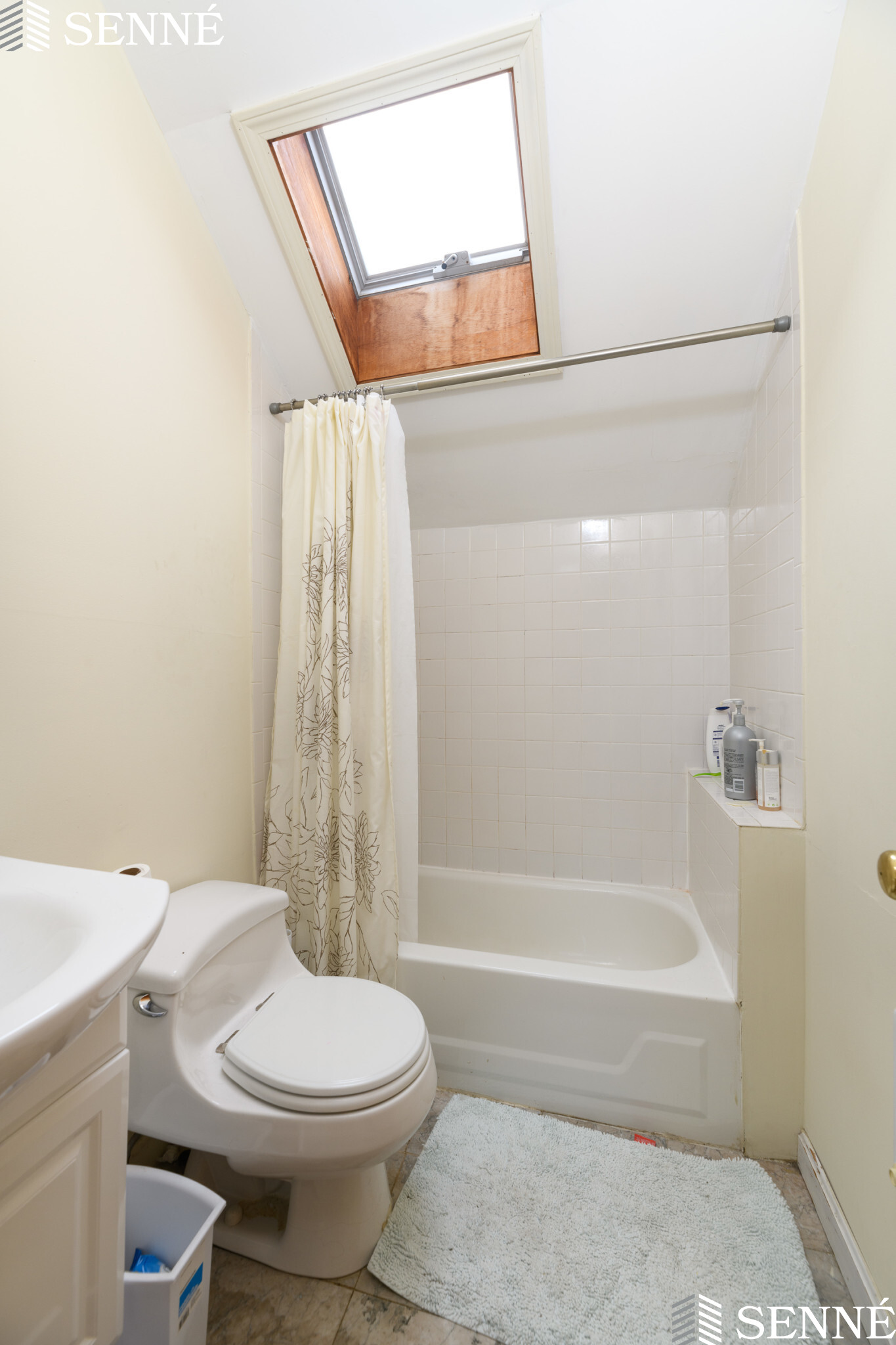 352 Norfolk St, Wellington-Harrington