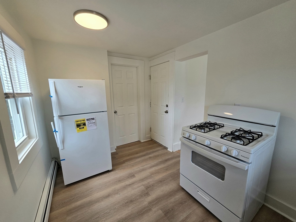 63 Stewart St, Quincy