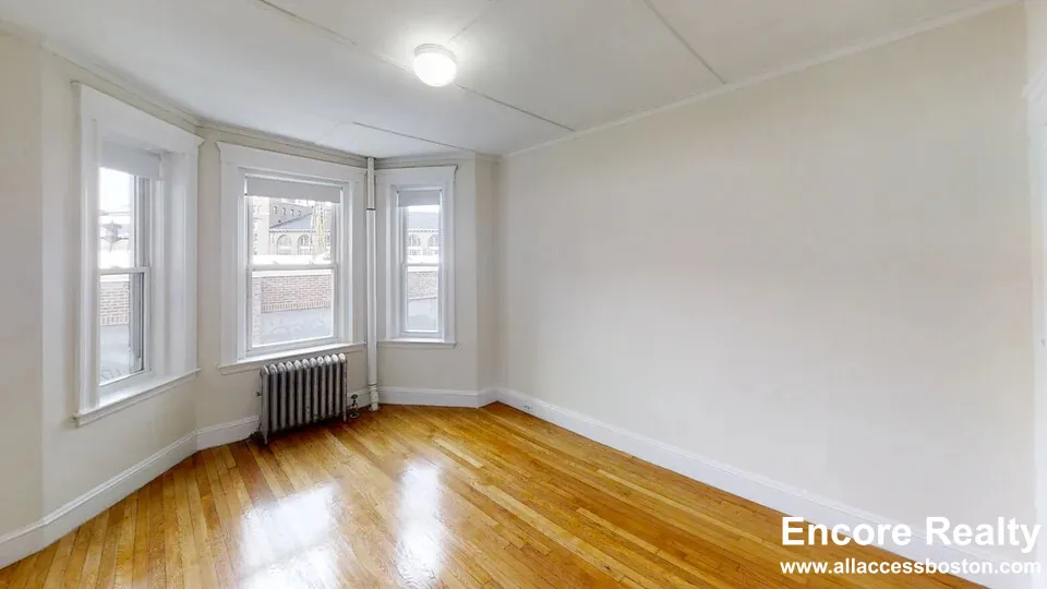 1179 Boylston St, Fenway