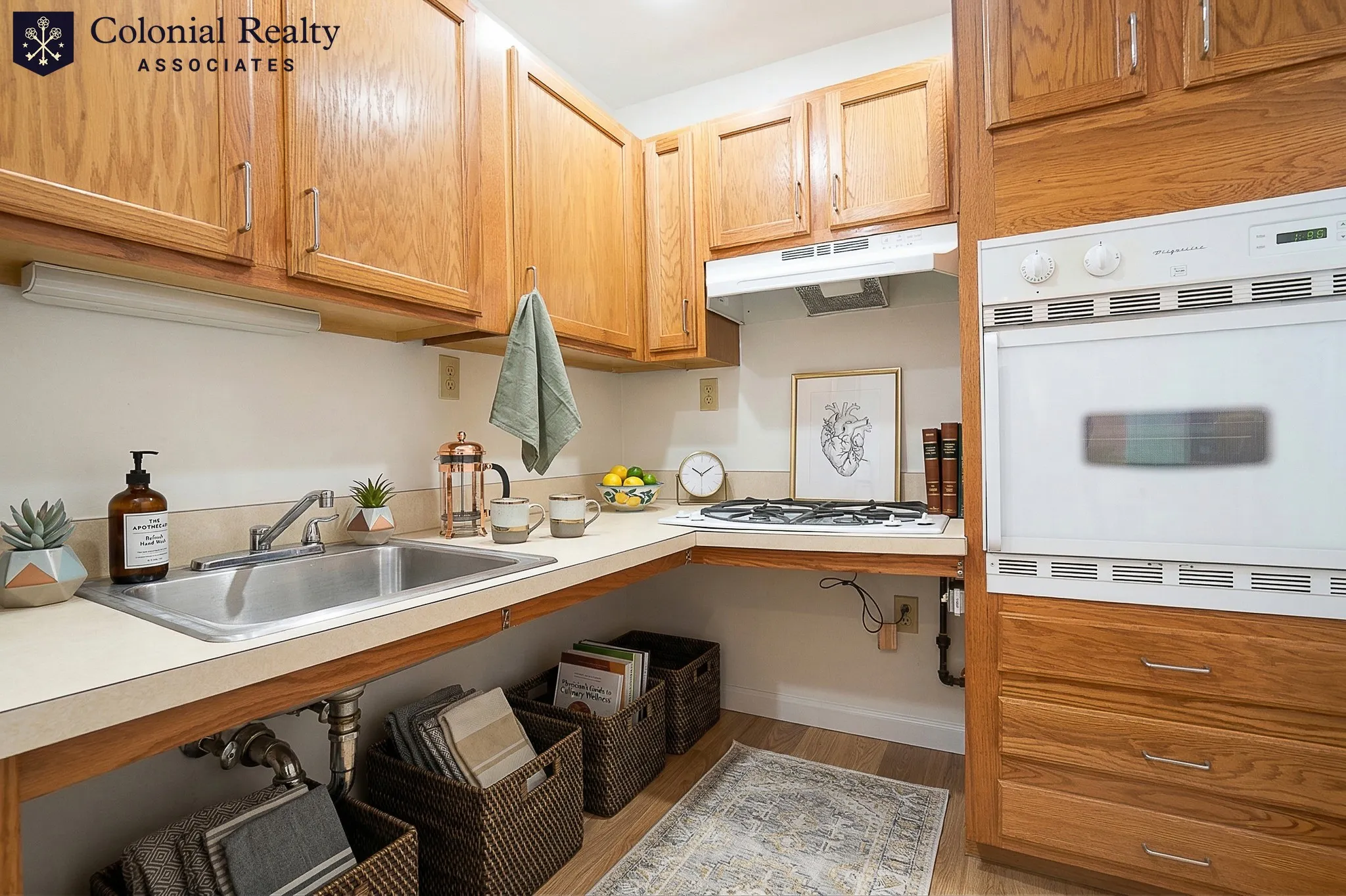 551 Massachusetts Ave, Roxbury