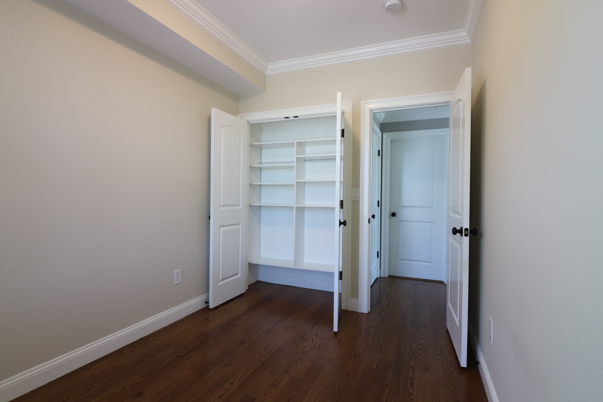 38-42 Hyde Park Ave, Jamaica Plain