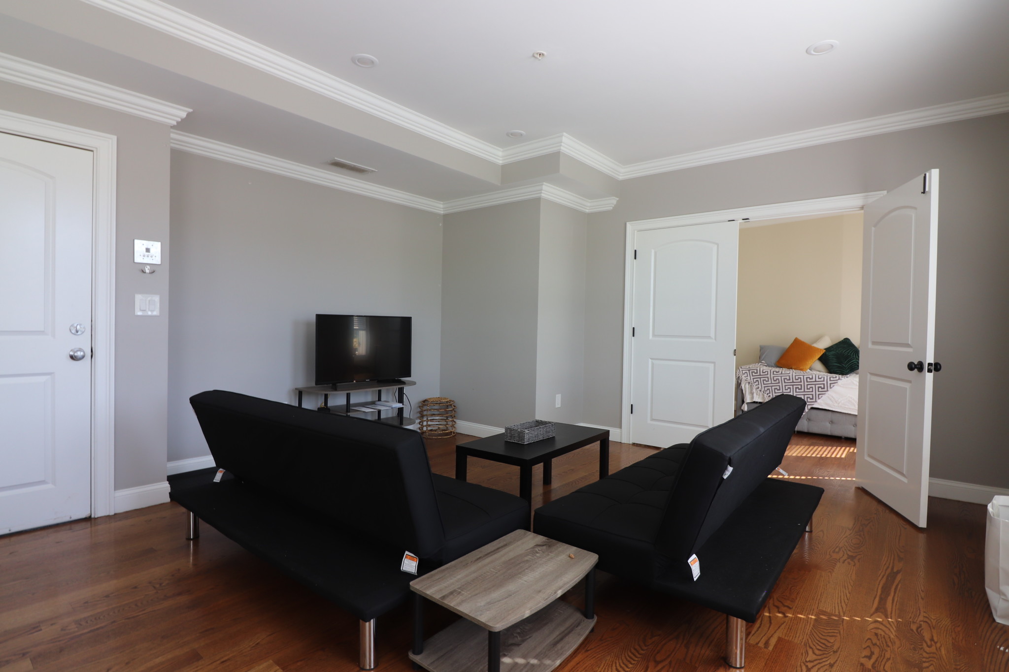 38-42 Hyde Park Ave, Jamaica Plain