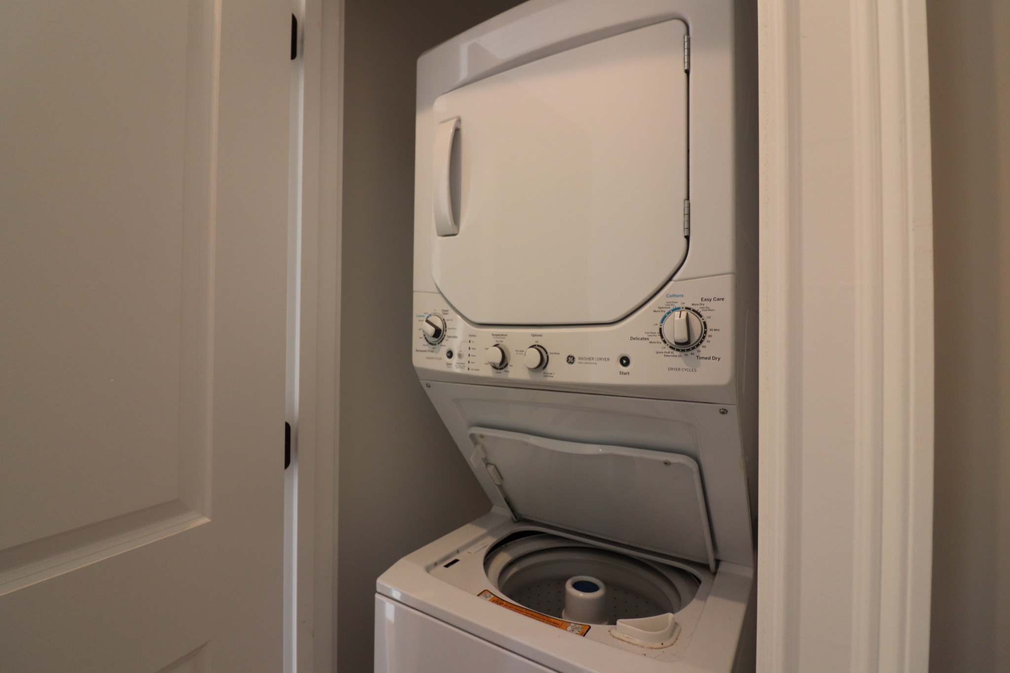 38-42 Hyde Park Ave, Jamaica Plain