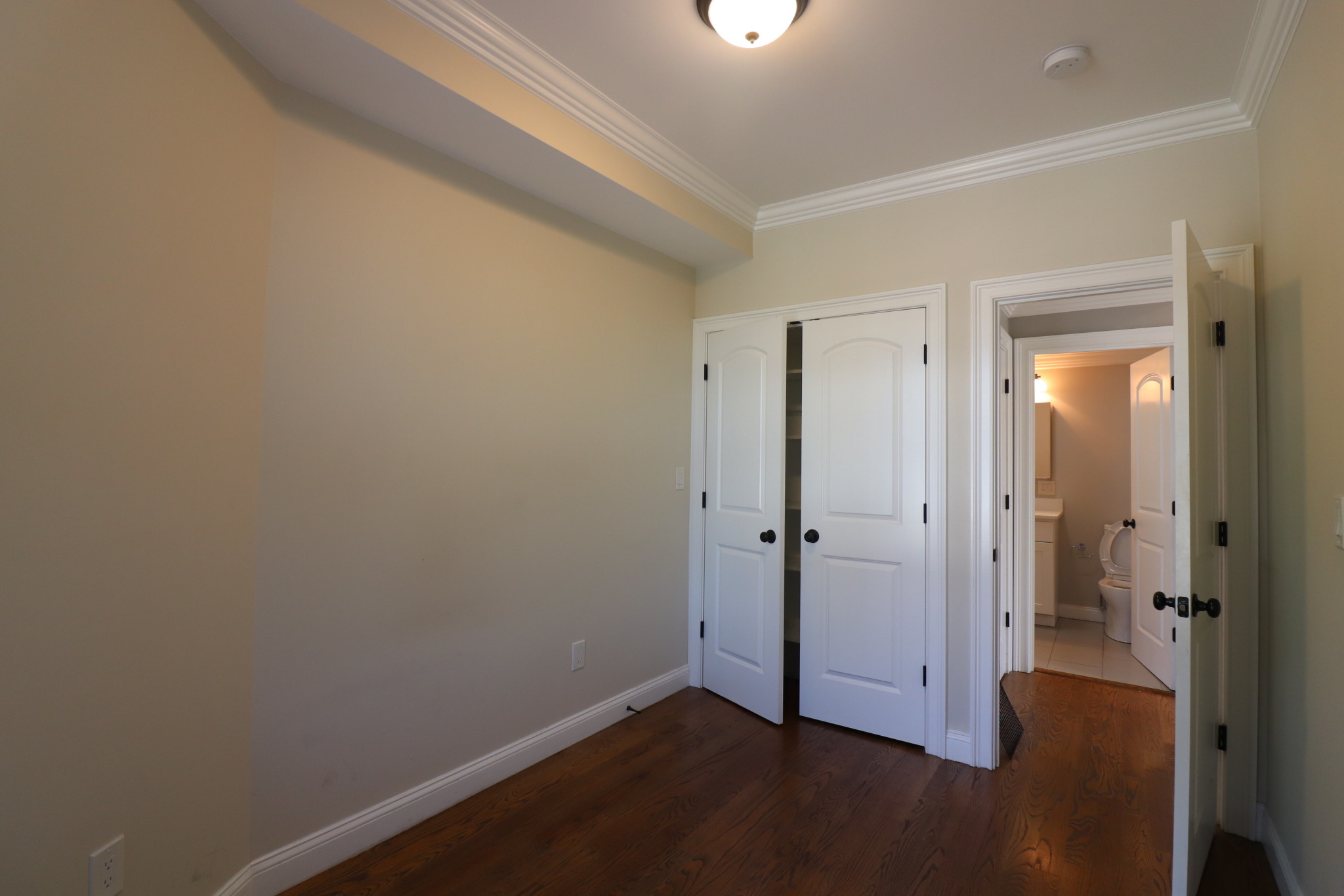 38-42 Hyde Park Ave, Jamaica Plain