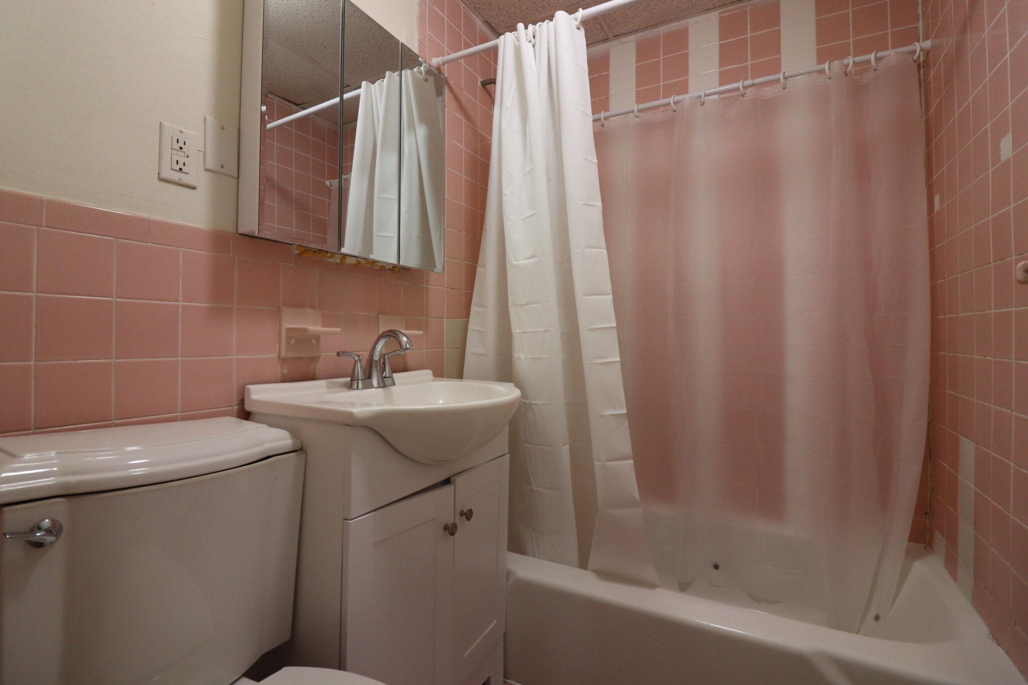 238 Hemenway St, Fenway