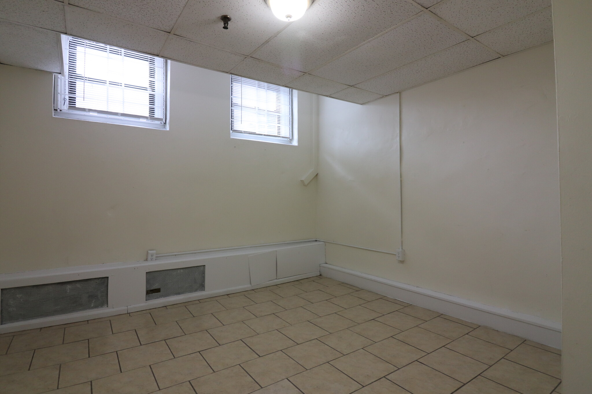 238 Hemenway St, Fenway