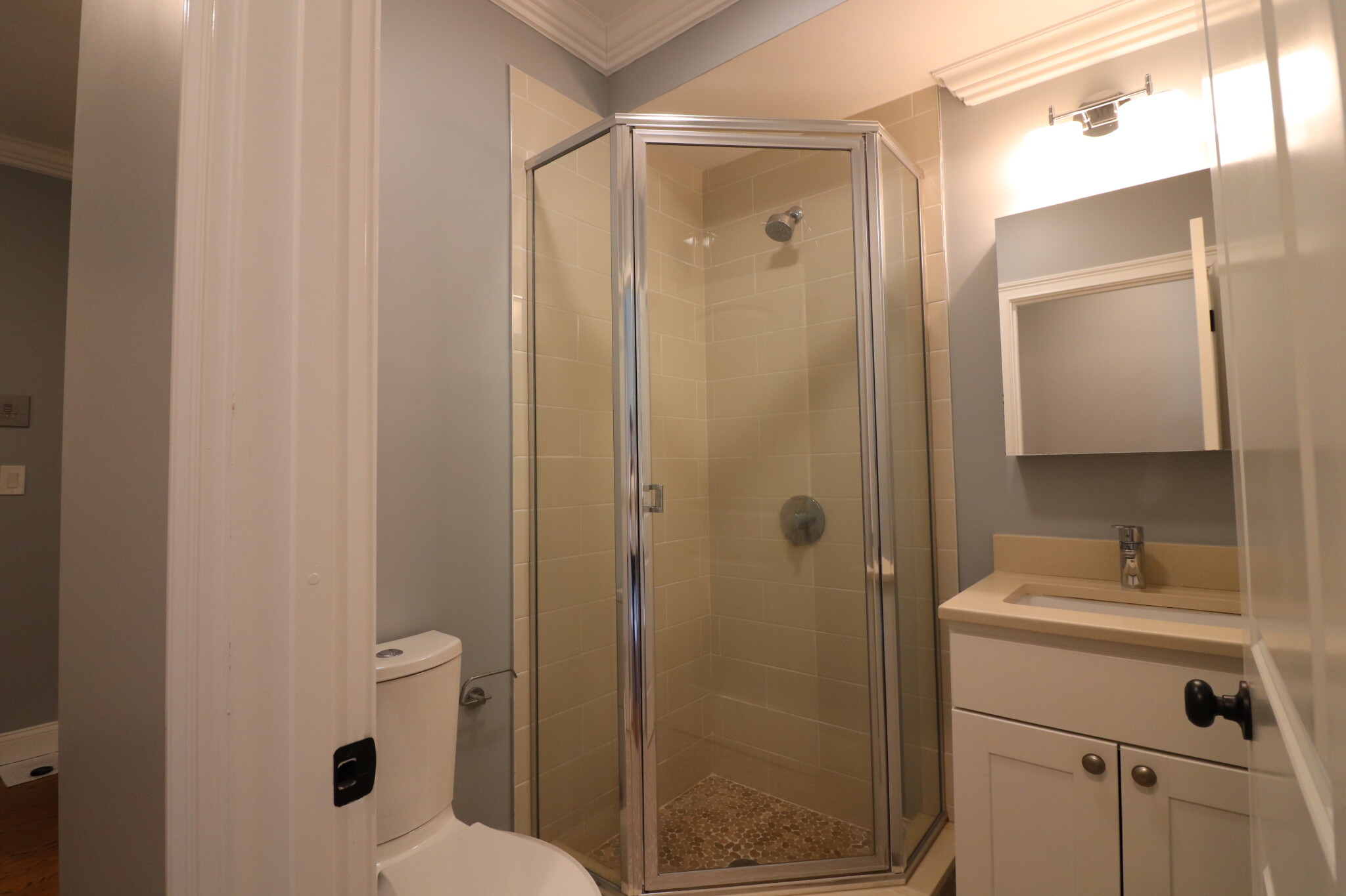 38-42 Hyde Park Ave, Jamaica Plain