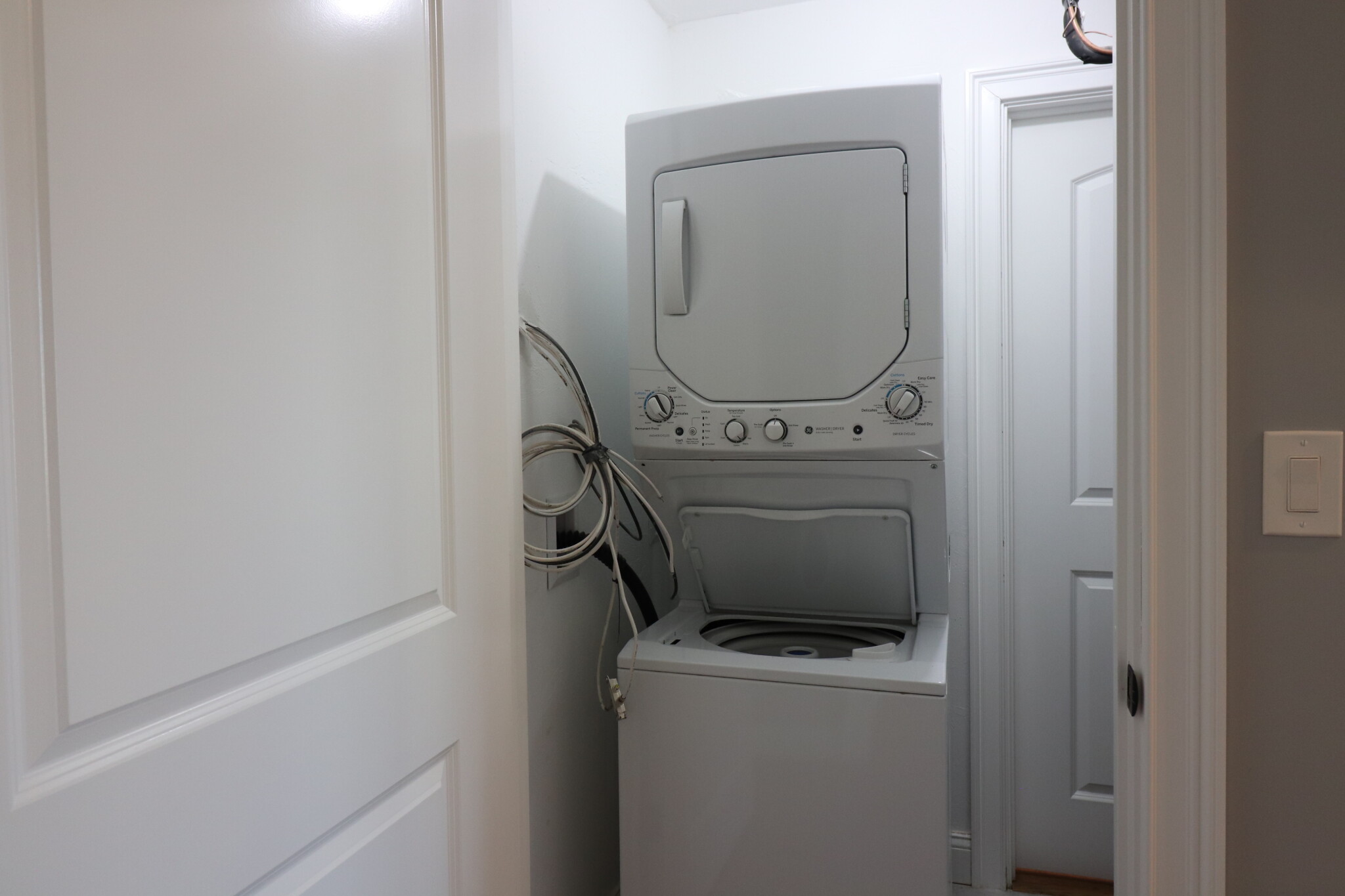 38-42 Hyde Park Ave, Jamaica Plain