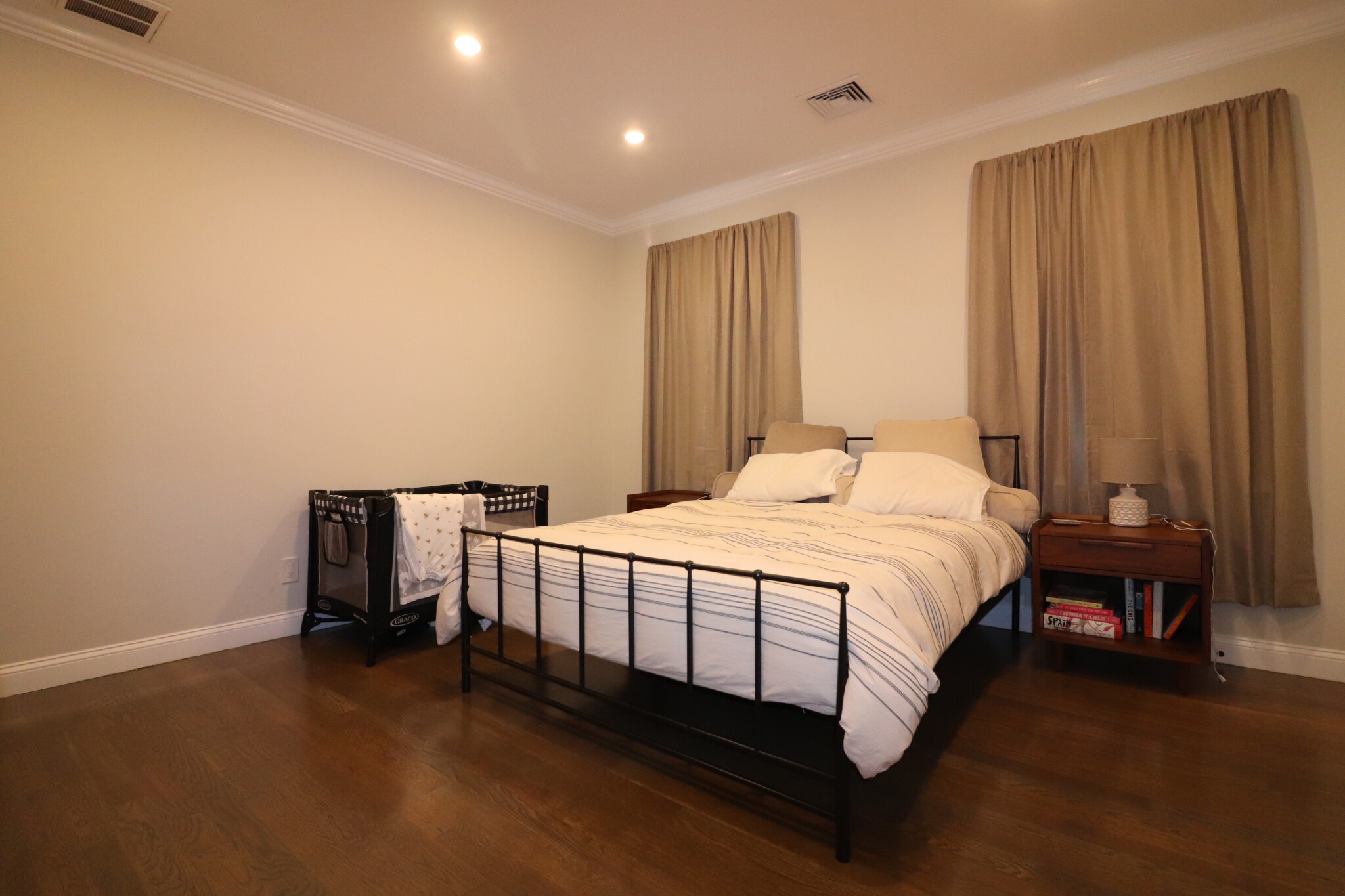 17 Walk Hill St, Jamaica Plain