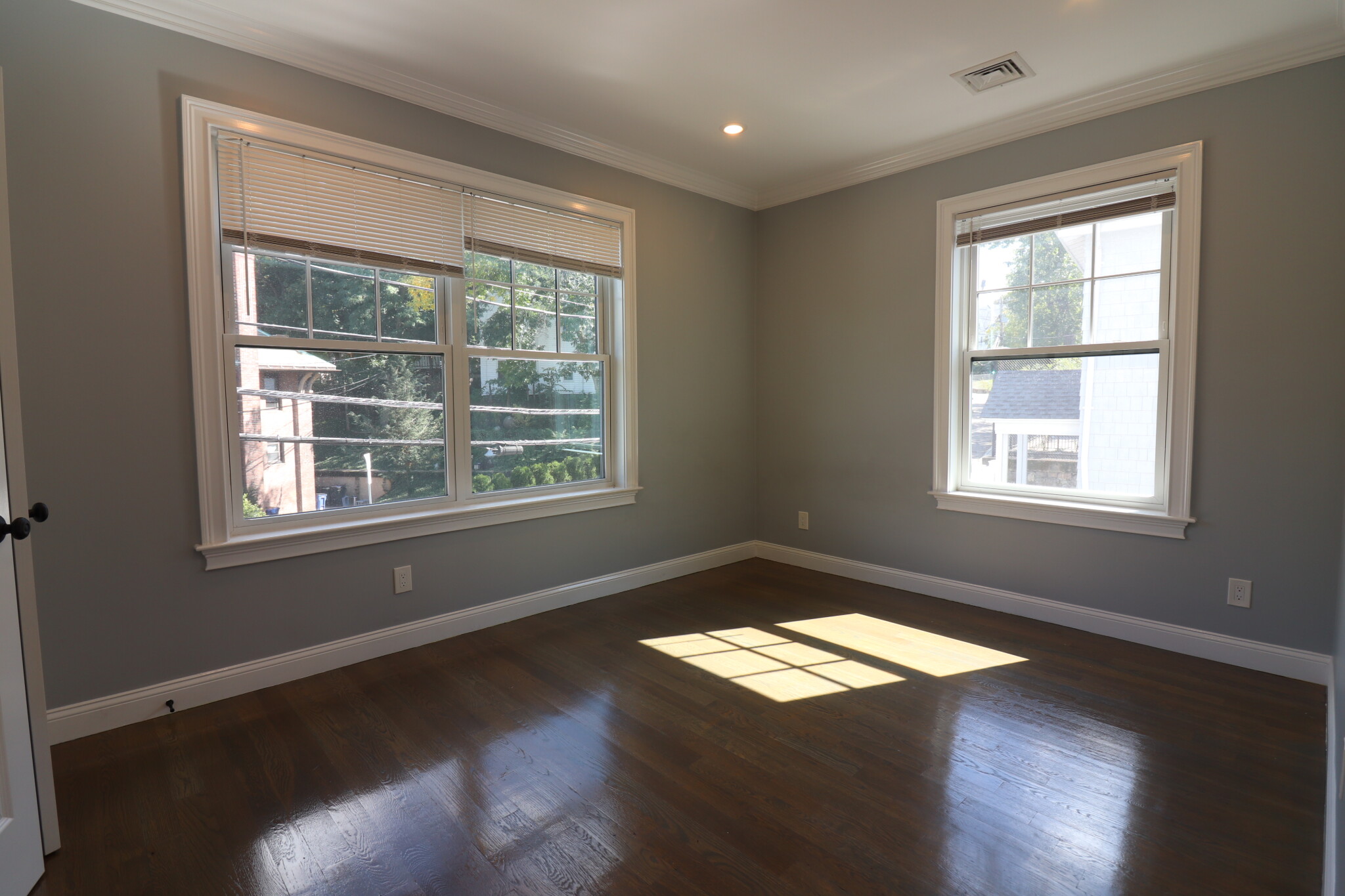 17 Walk Hill St, Jamaica Plain