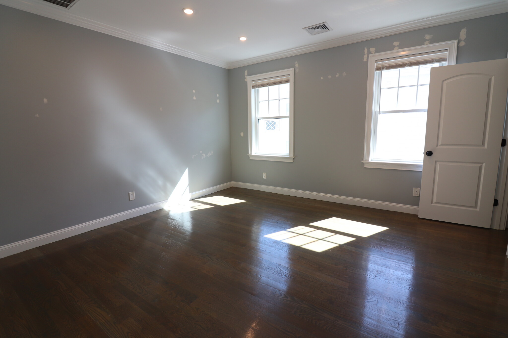 17 Walk Hill St, Jamaica Plain