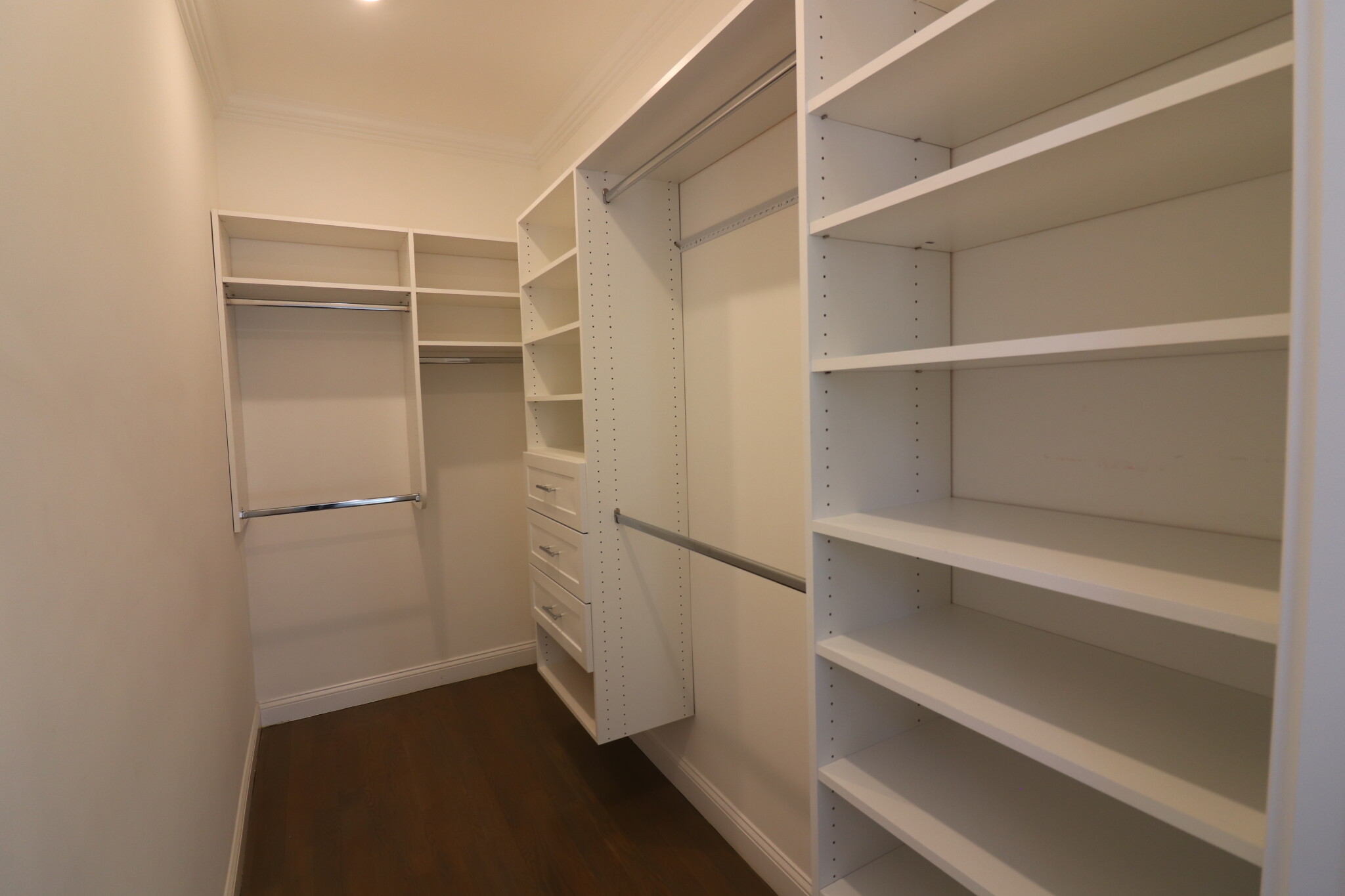 17 Walk Hill St, Jamaica Plain