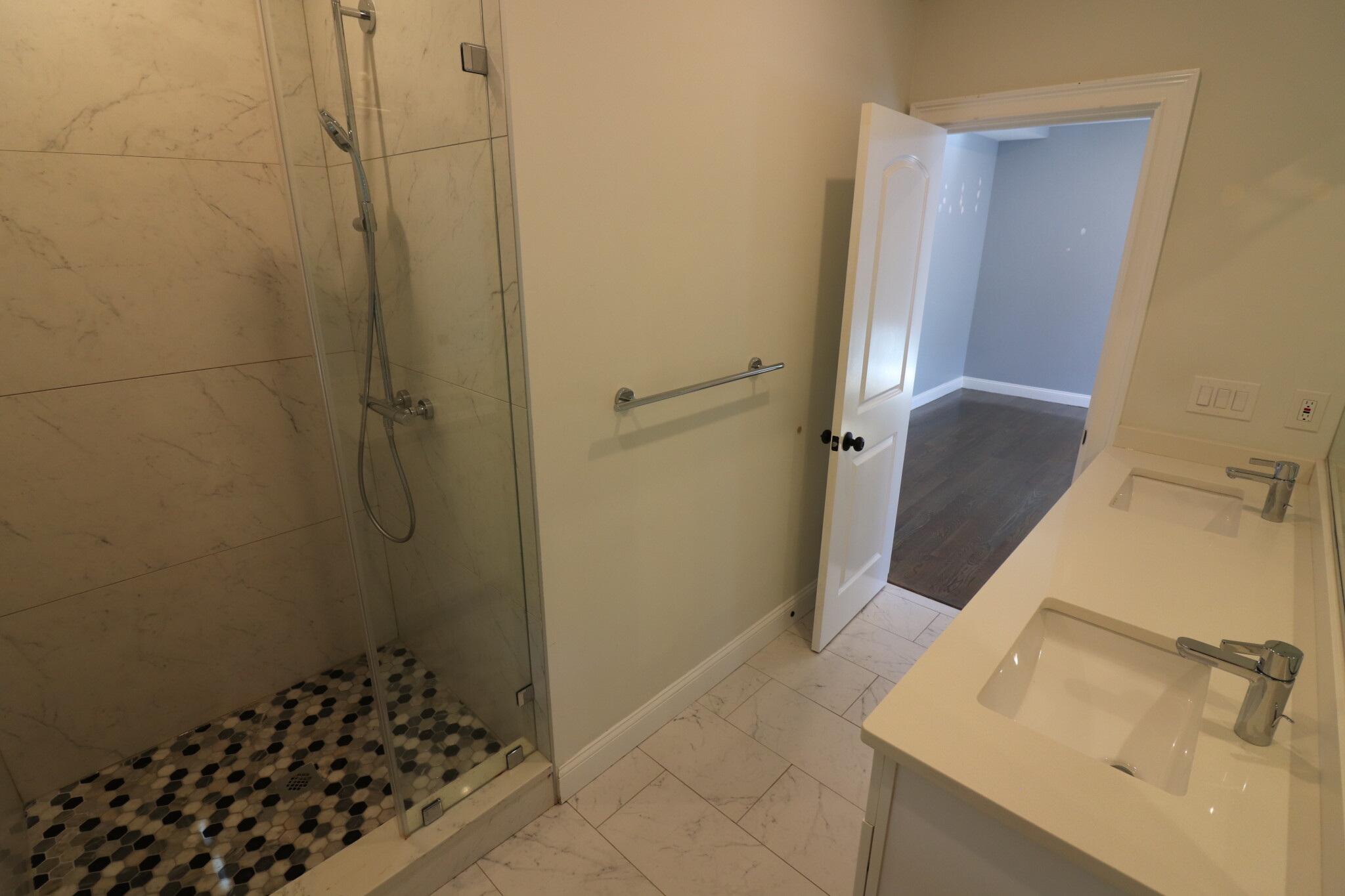 17 Walk Hill St, Jamaica Plain