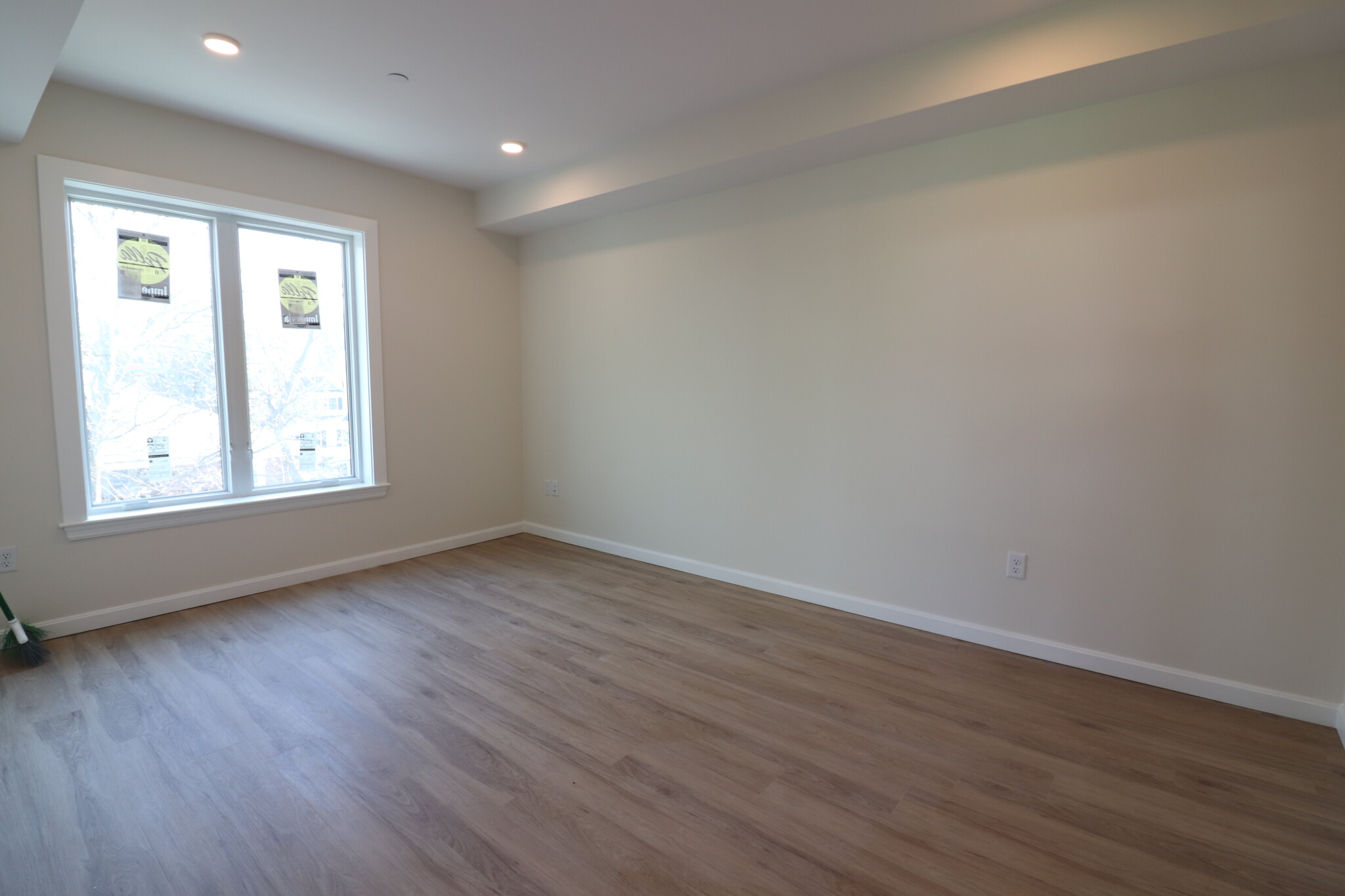 458 Washington St, Brighton