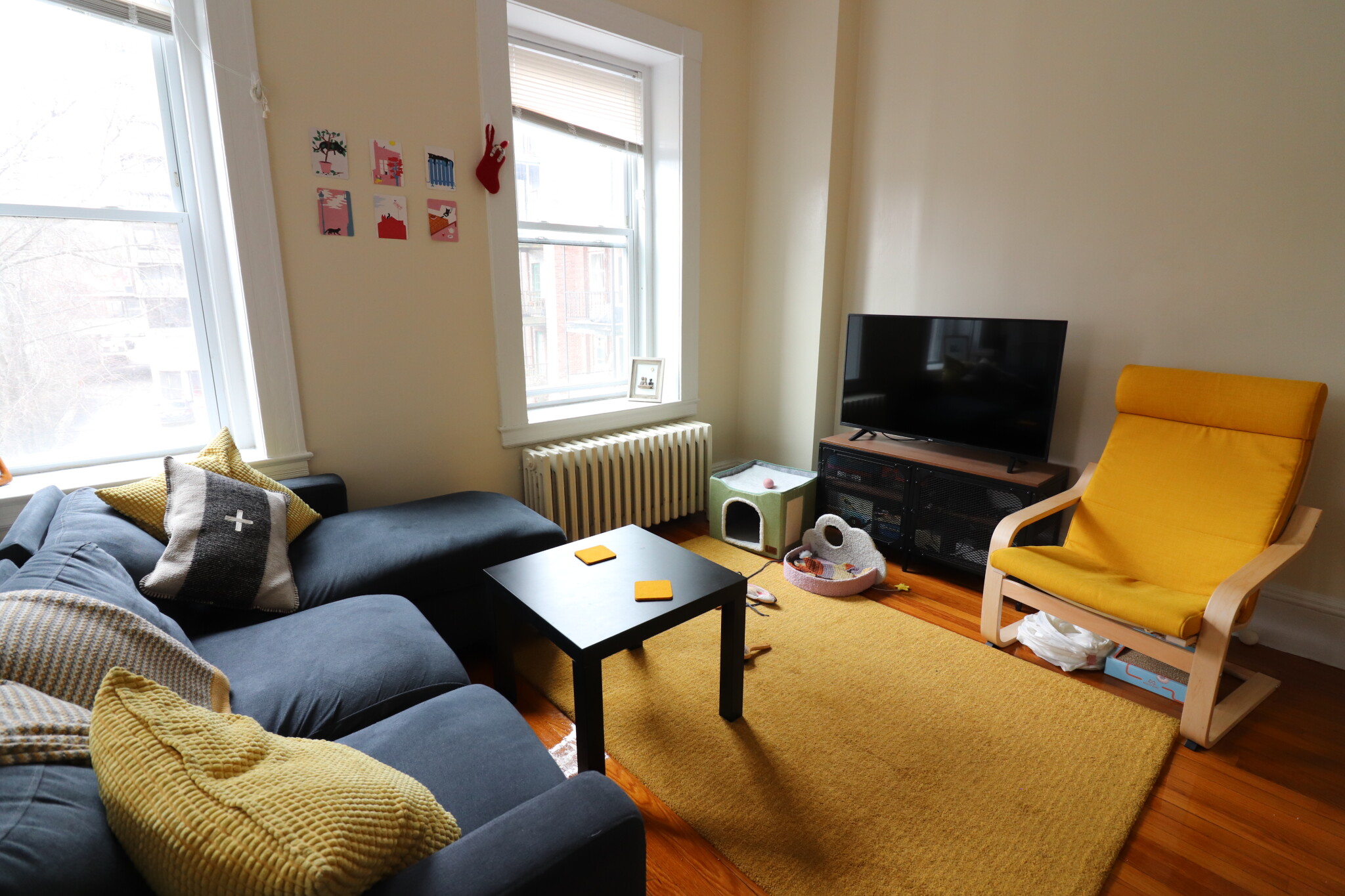 1.5 bed, 1 bath apartment for rent at 1477 Beacon St Unit 5, Griggs Park — photo 2 of 10