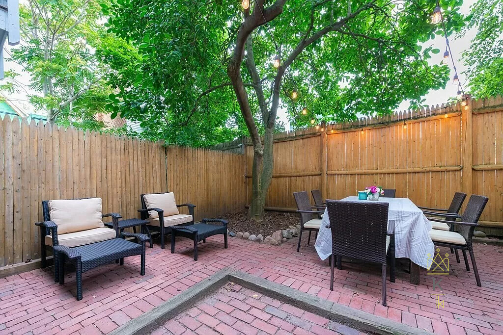 216 Hurley St, East Cambridge