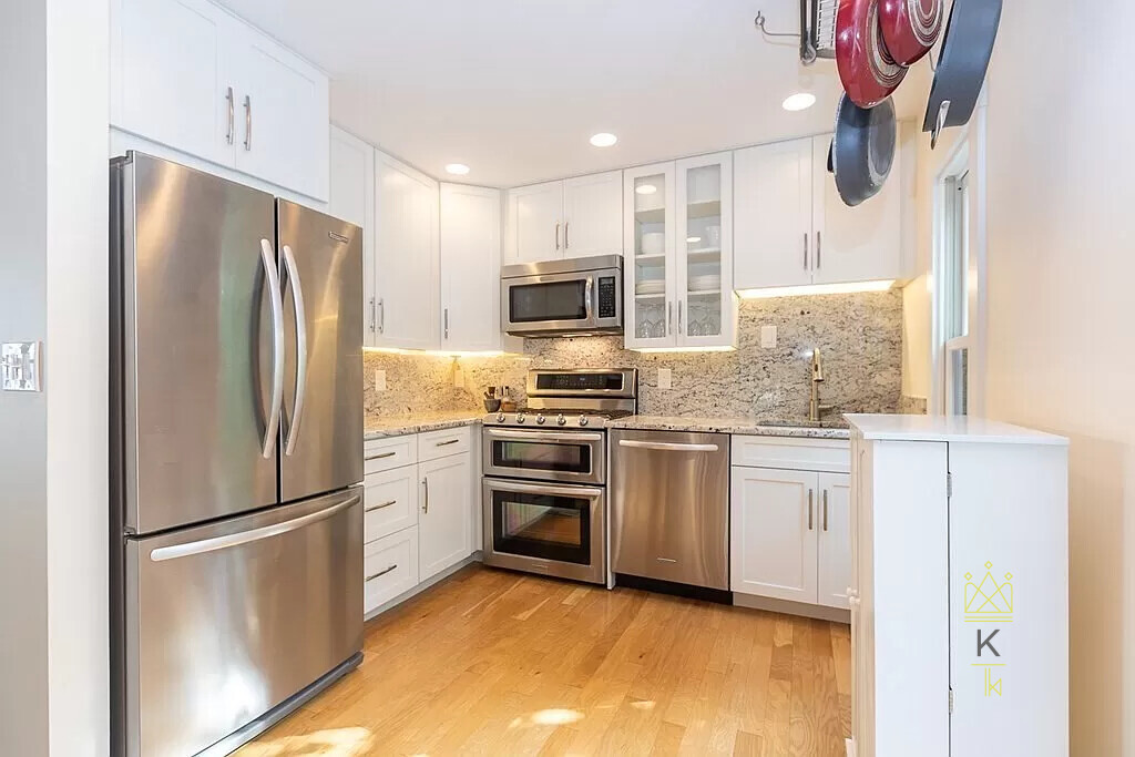 216 Hurley St, East Cambridge