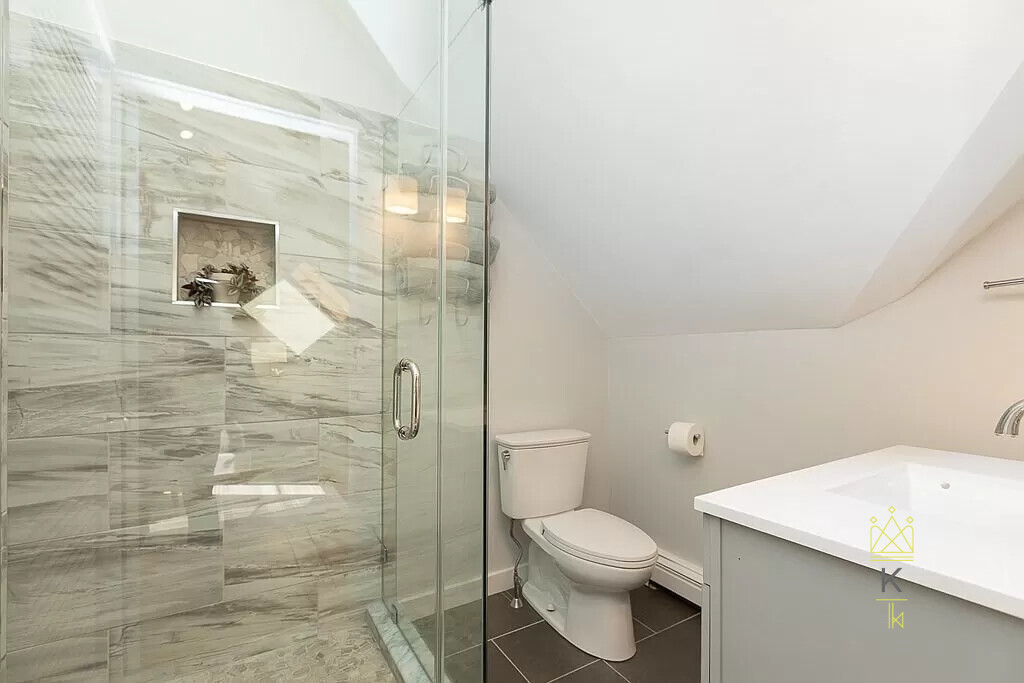 216 Hurley St, East Cambridge