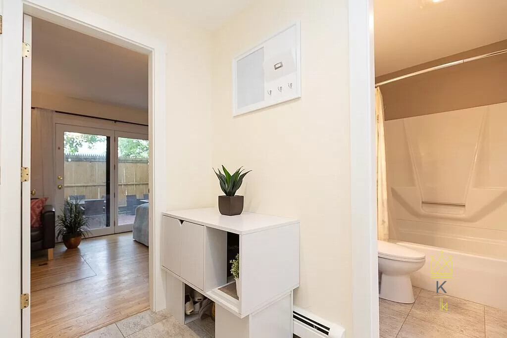 216 Hurley St, East Cambridge