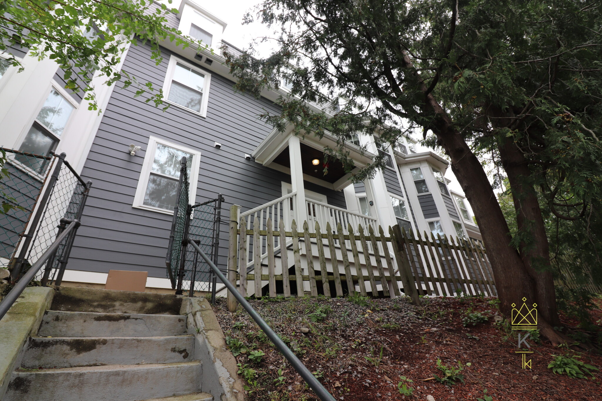8 Nira Ave, Jamaica Plain