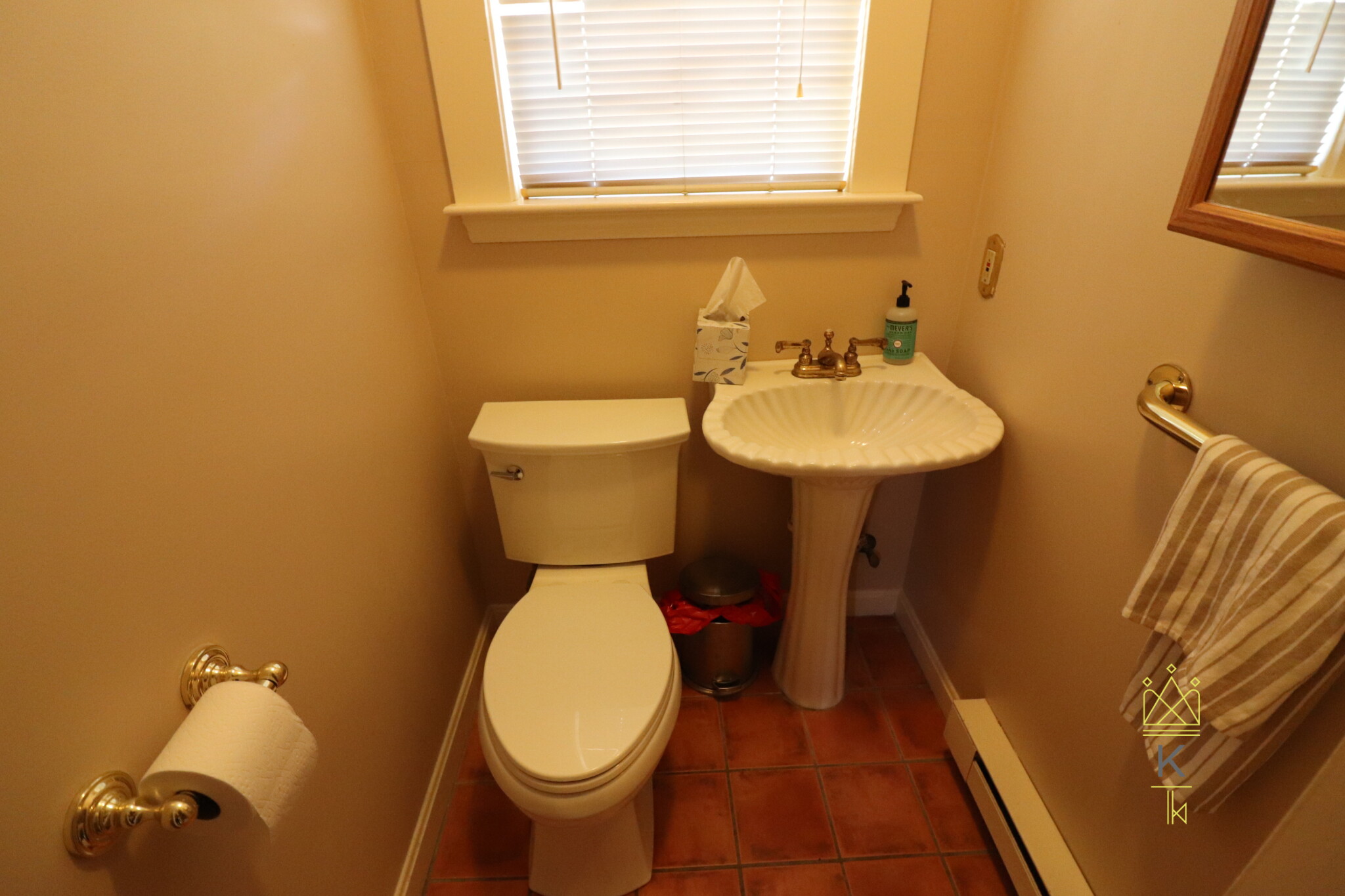 3 bed, 1.5 bath apartment for rent at 71 Kenwood St Unit 71, Dorchester — photo 12 of 23