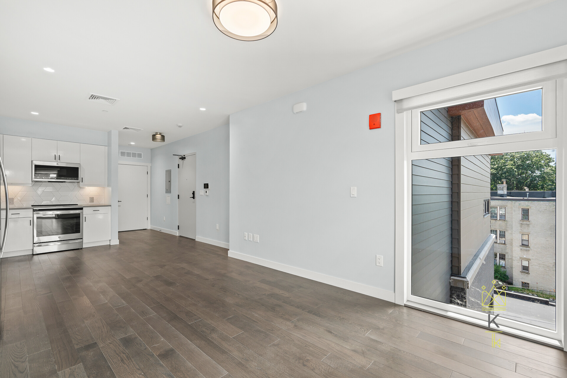 54 Auburn St, Coolidge Corner