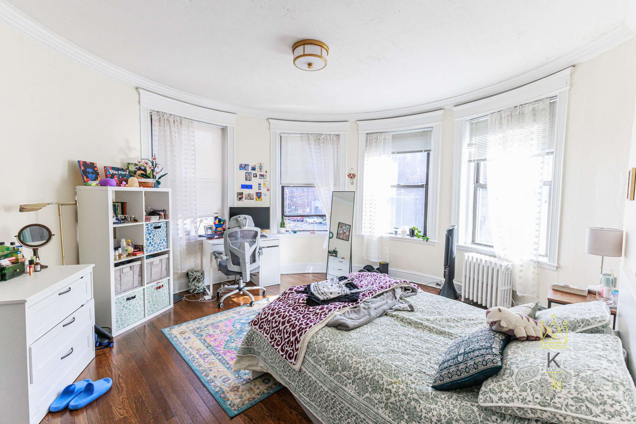 1955 Commonwealth Ave, Brighton