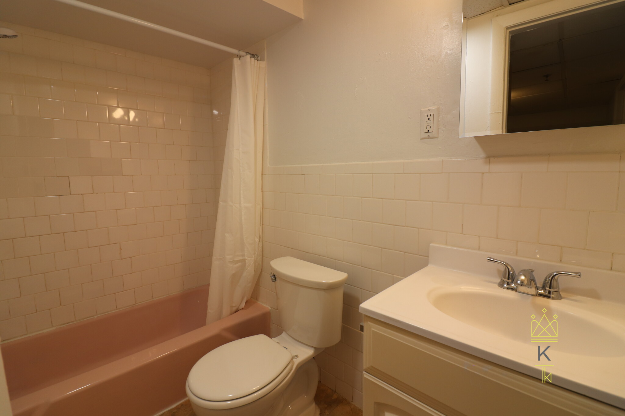 409 Huntington Ave, Fenway