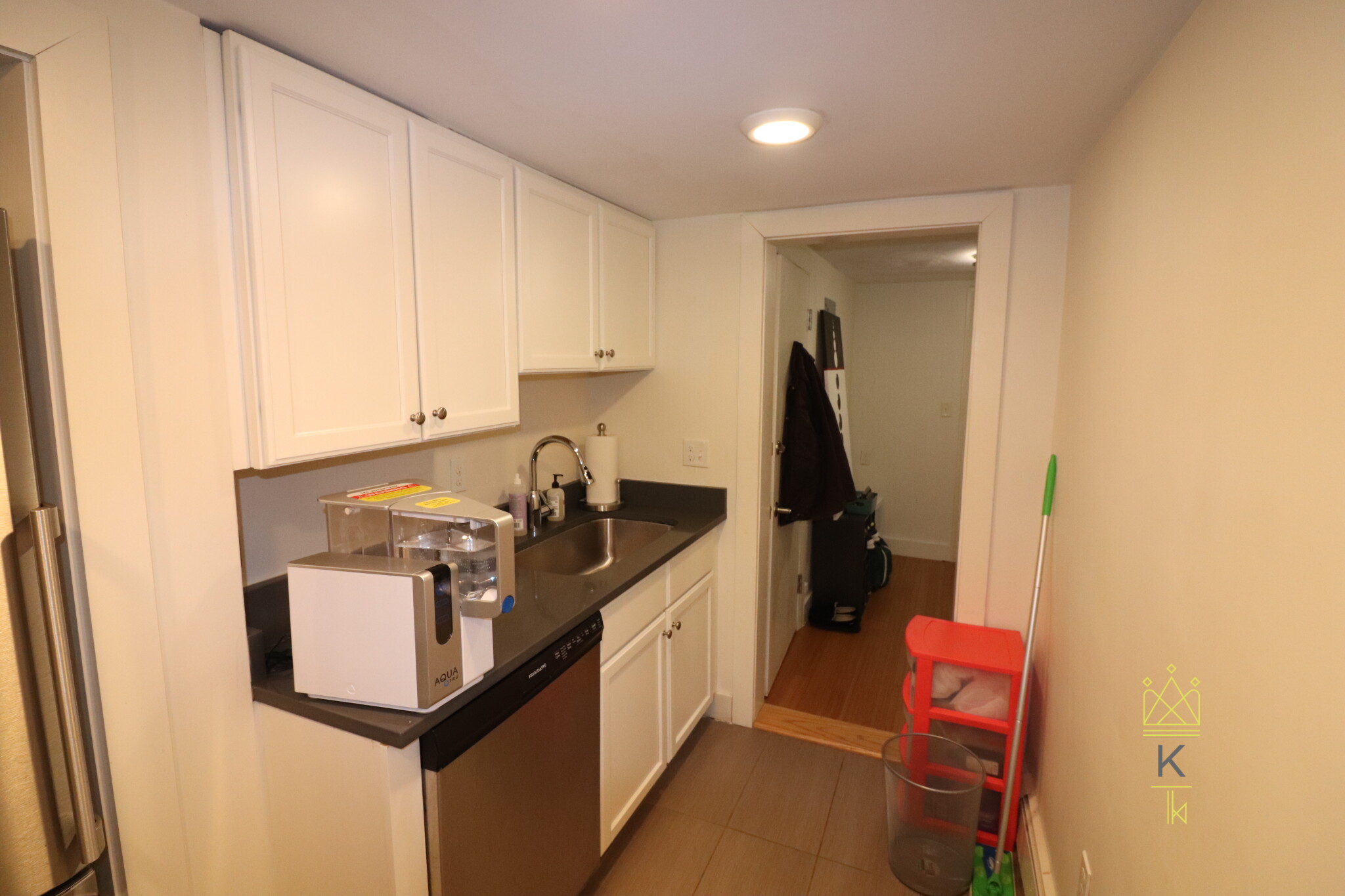 1871 Beacon St, Brookline