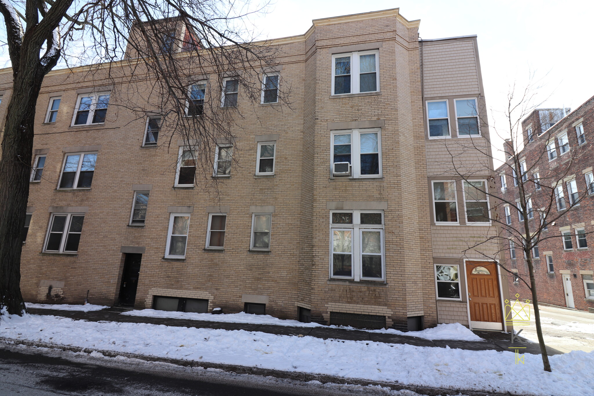 52 Parkman St, North Brookline