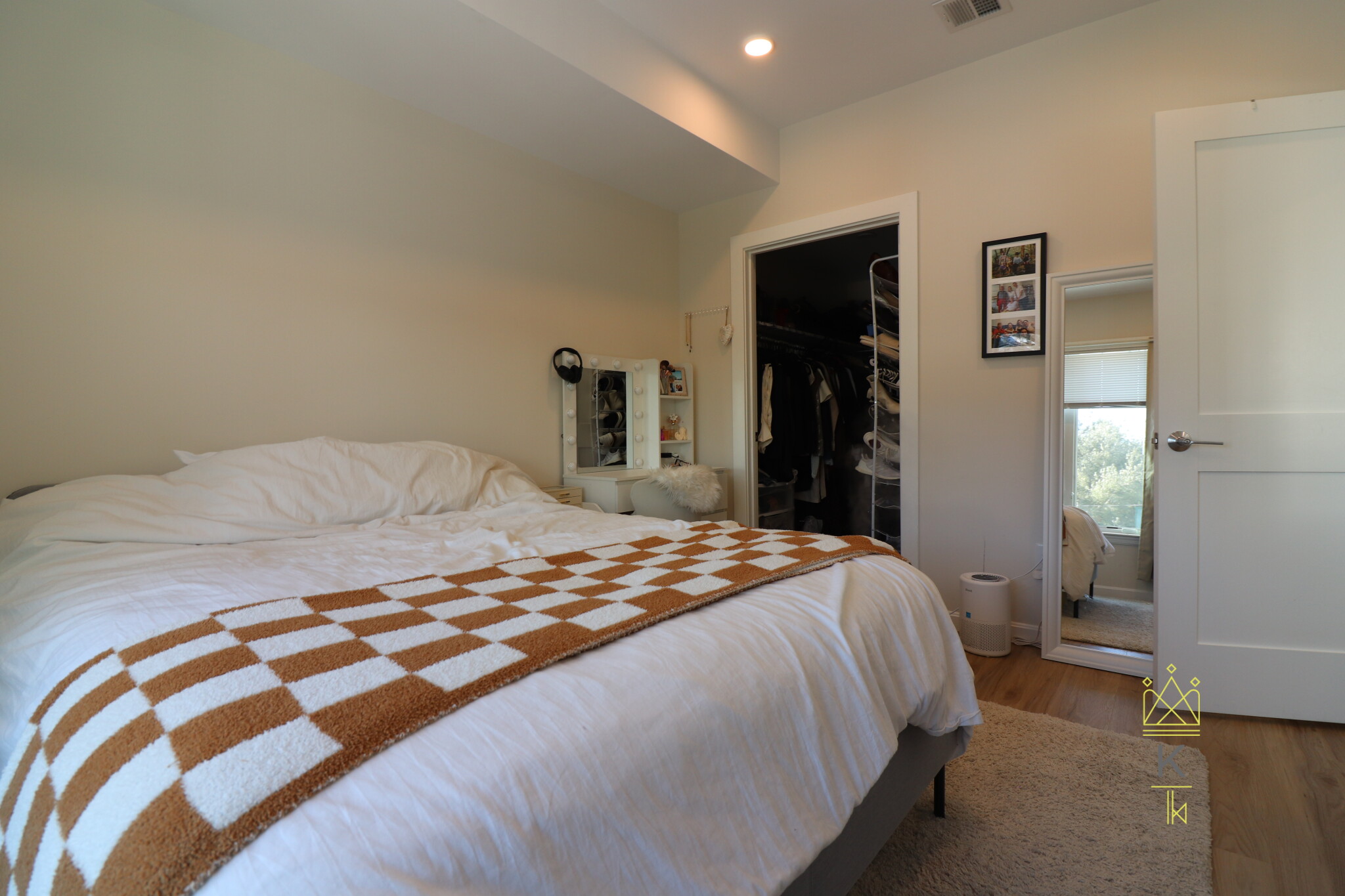 458 Washington St, Brighton