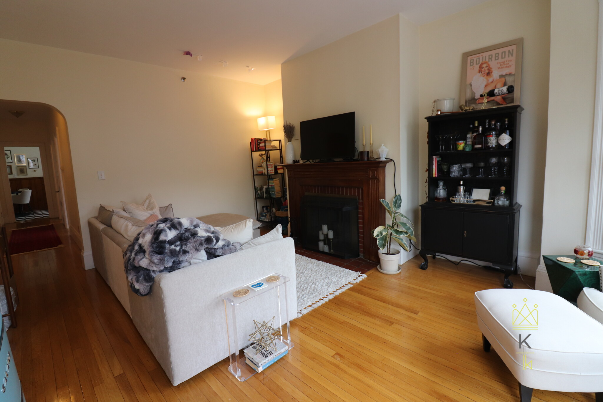 1569 Beacon St, Brookline