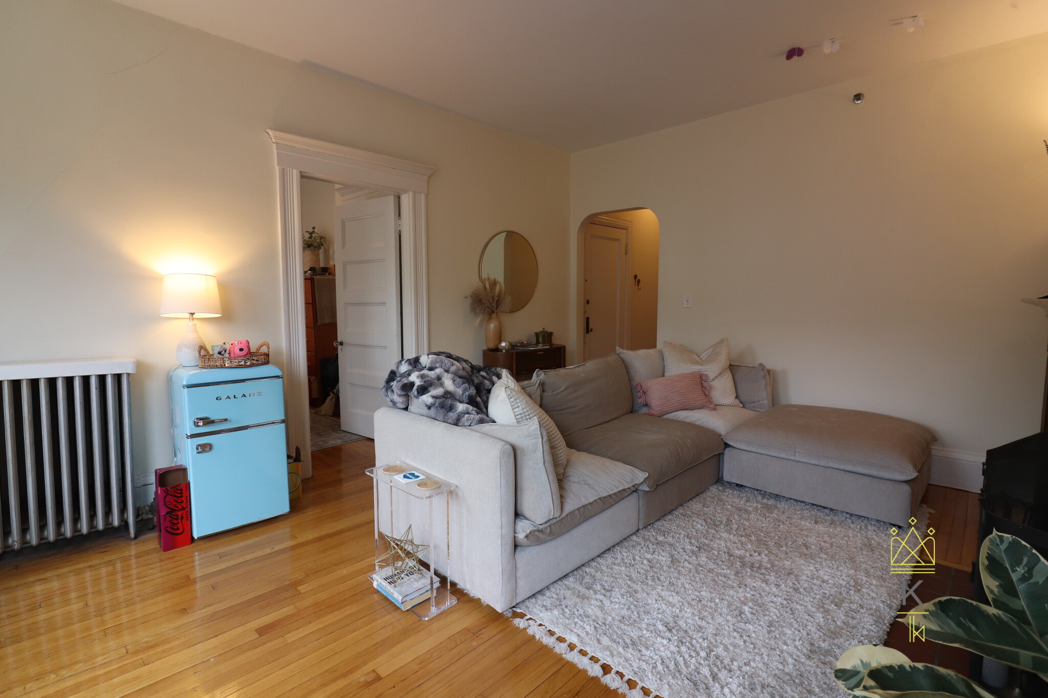 1569 Beacon St, Brookline