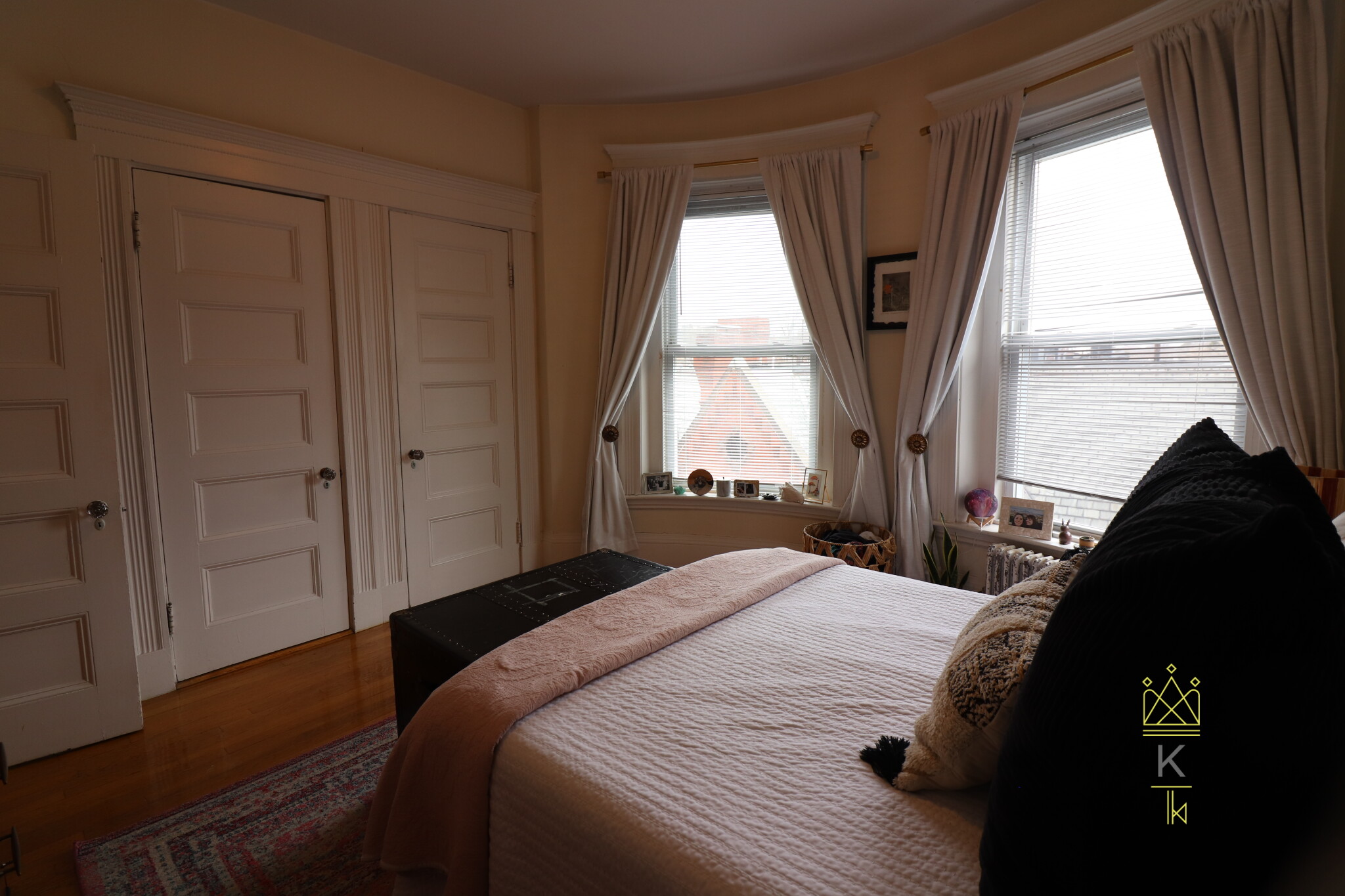 1569 Beacon St, Brookline