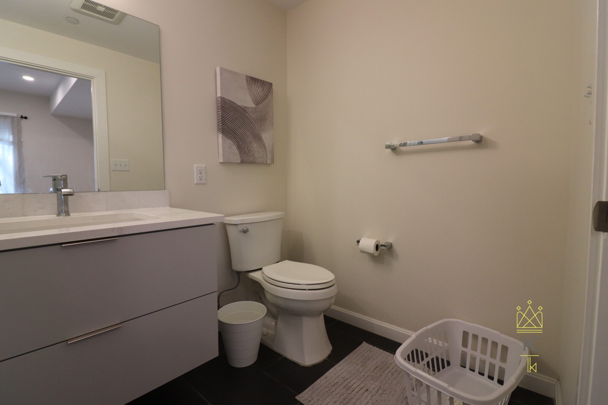 458 Washington St, Brighton