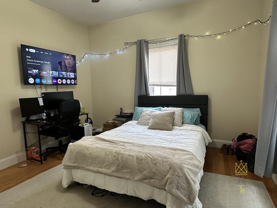 926 Dorchester Ave, Dorchester