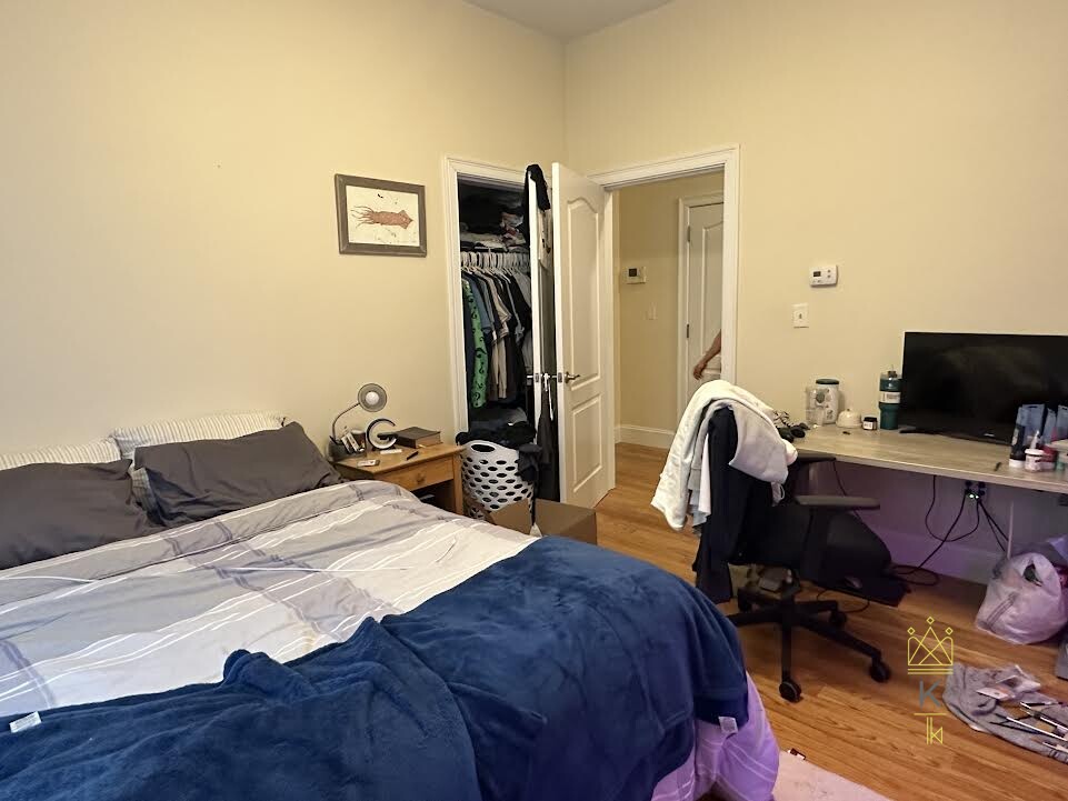 926 Dorchester Ave, Dorchester