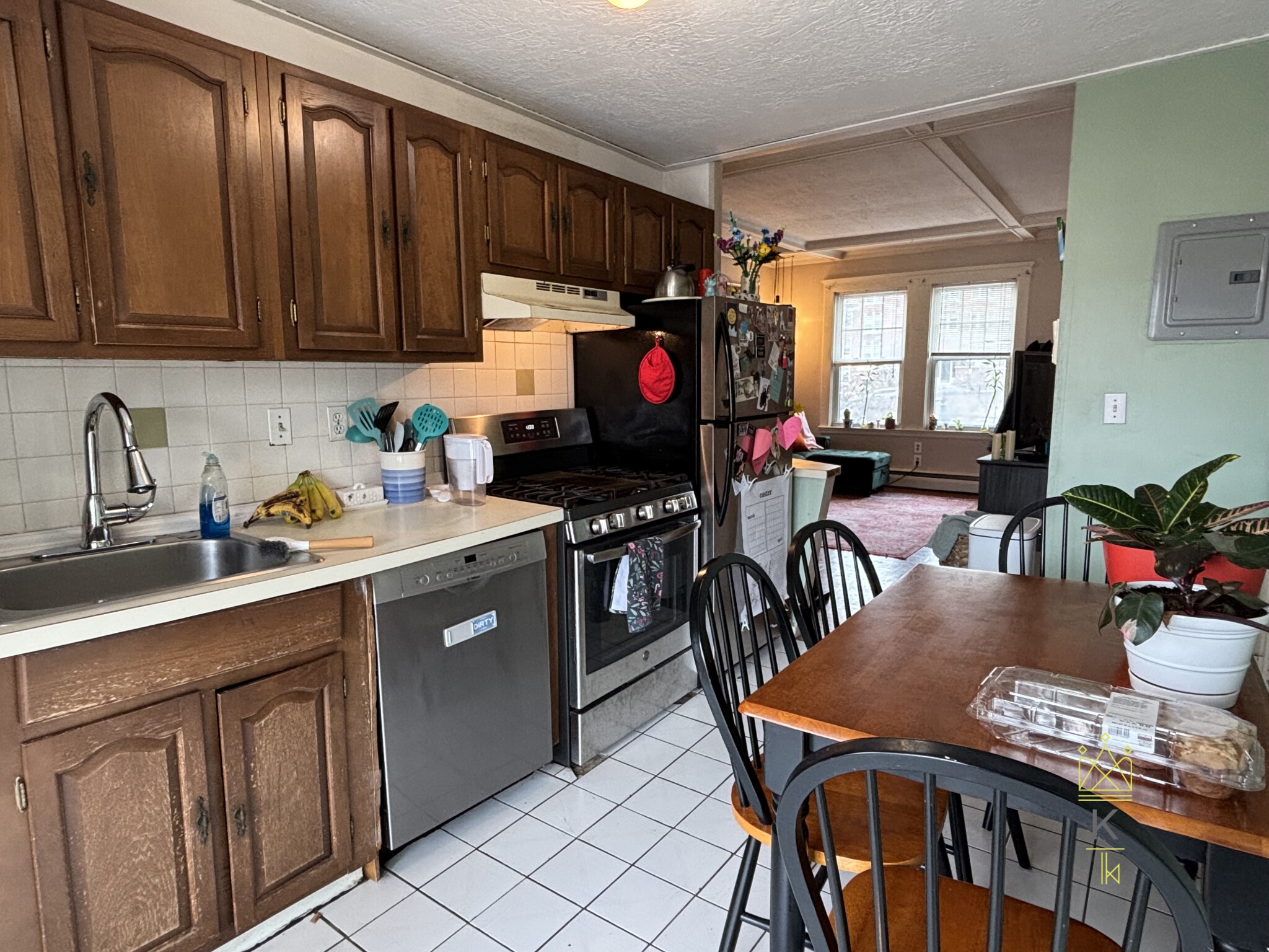 1714 Commonwealth Ave, Brighton