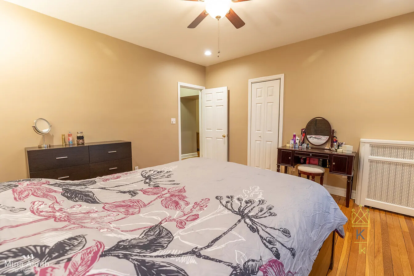 1404 Commonwealth Ave, Brighton