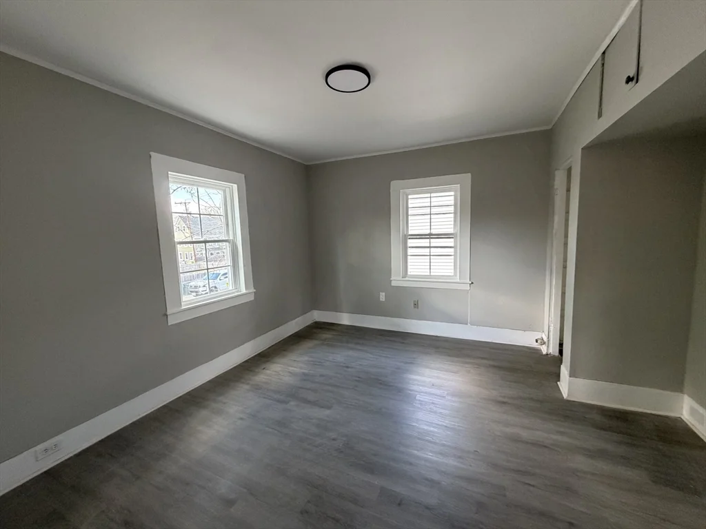 93 Friend St, Amesbury