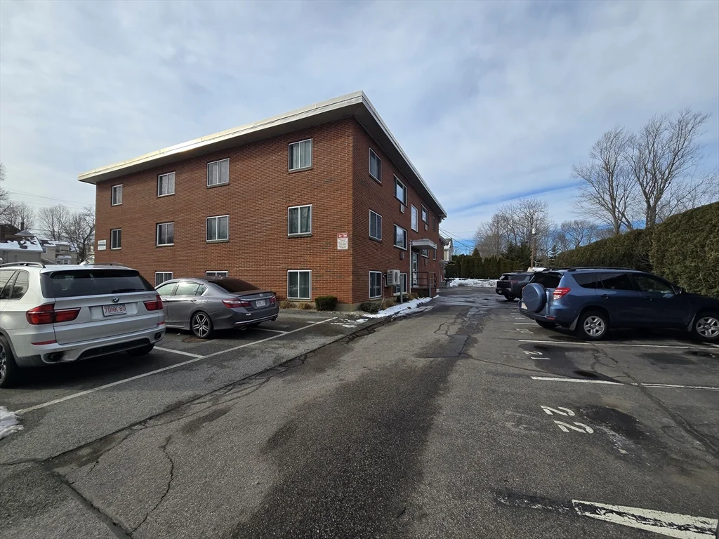 194 Lincoln St, Stoughton