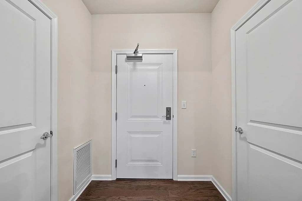 120 University Ave, Westwood