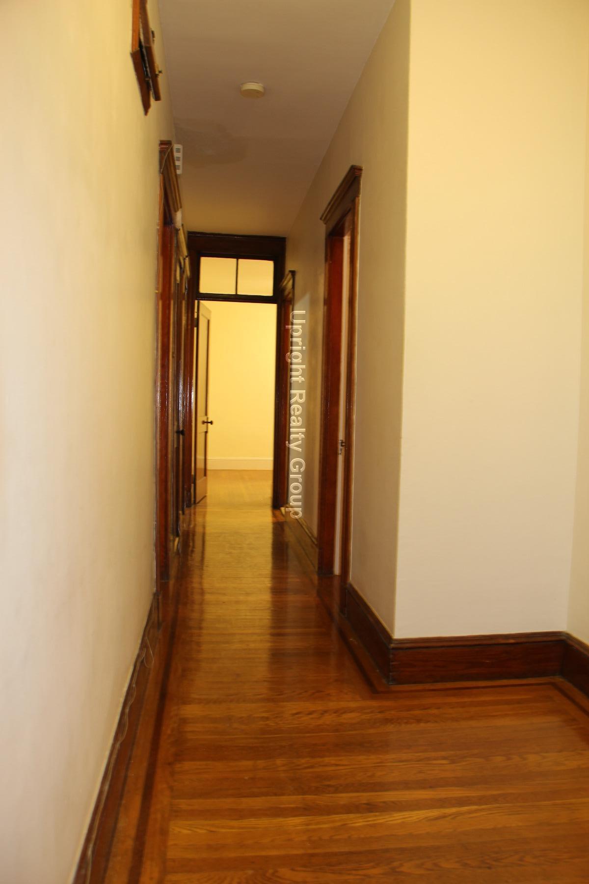 3 bed, 1 bath apartment for rent at 30 Jamaica Rd Unit 2, Brookline — photo 9 of 19