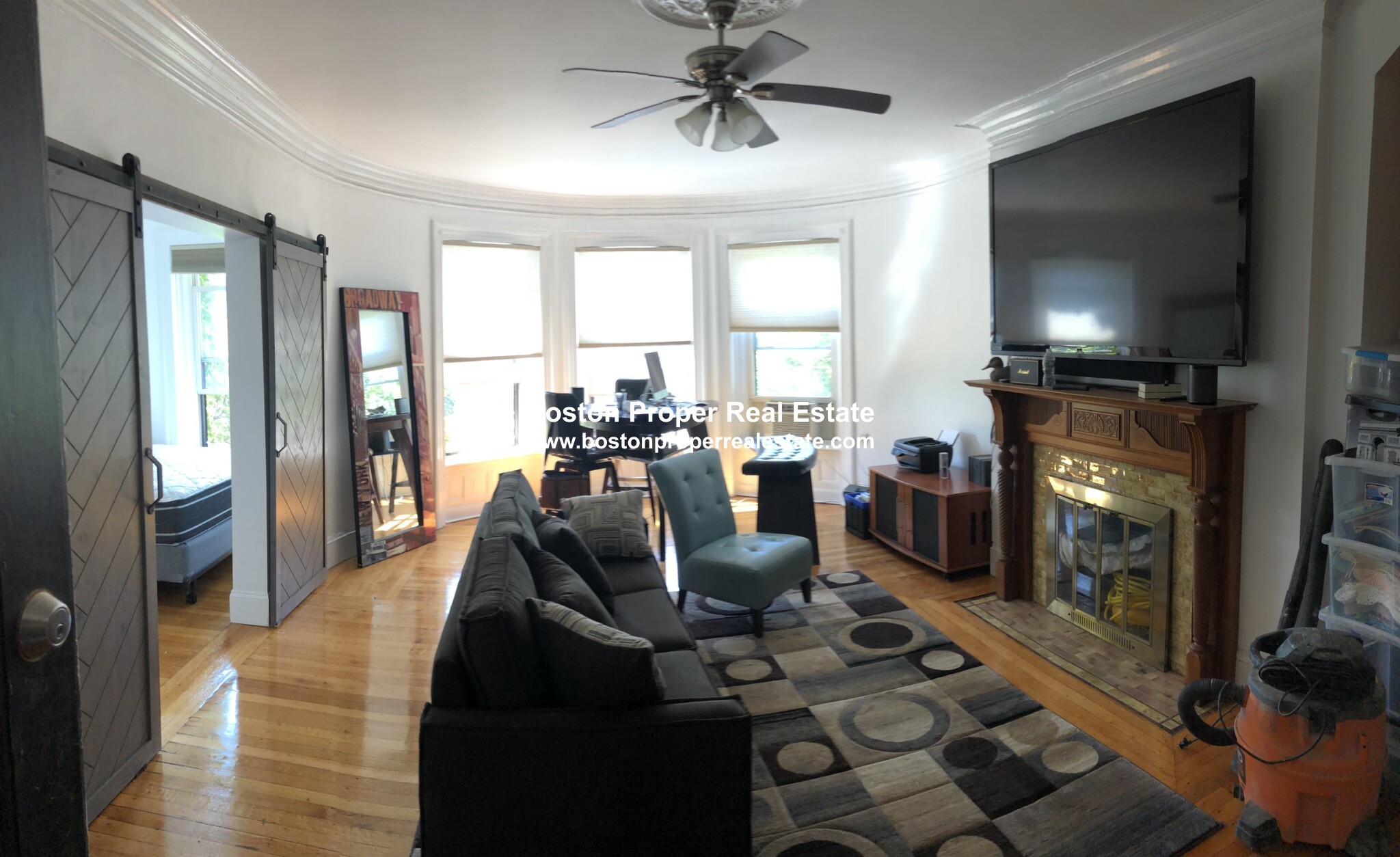 918 Beacon St, Fenway