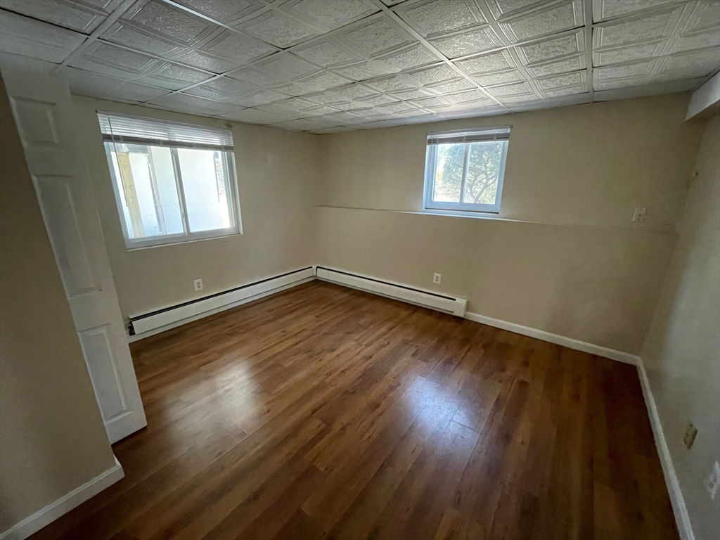 215 Chelmsford St, Chelmsford