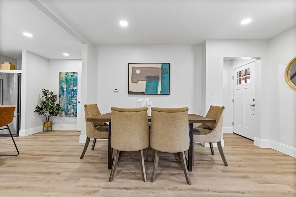 83 Hawthorn St, Nonantum