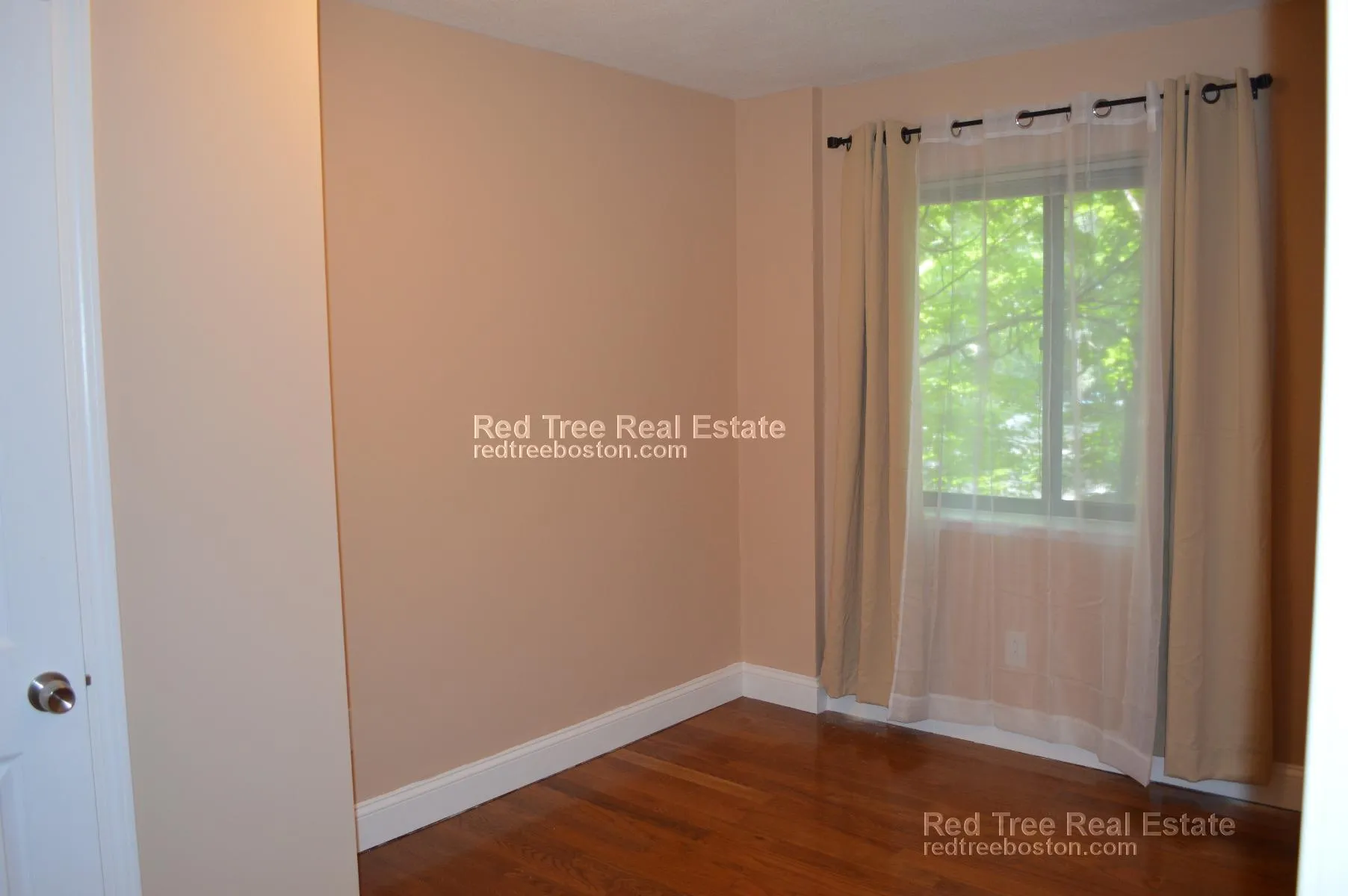 276 Chestnut Hill Ave, Brighton