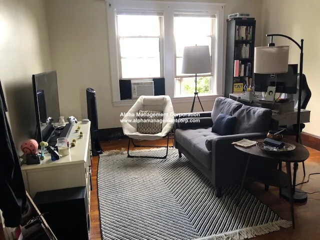 155 Summer St, Spring Hill