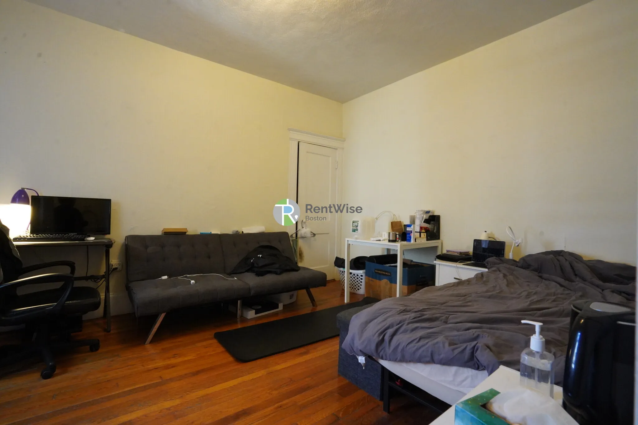 1334 Commonwealth Ave, Allston
