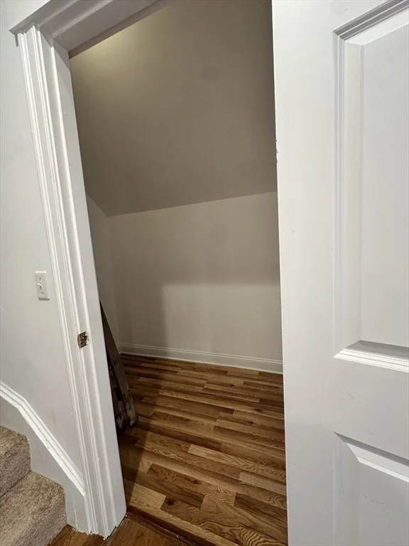 283 Broadway, Central